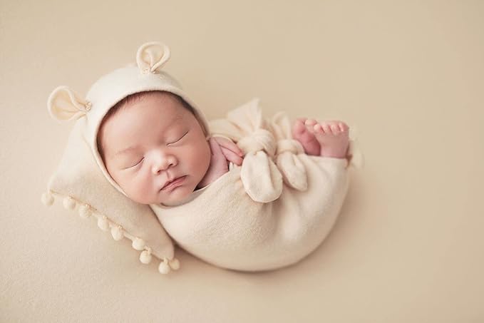 Vemonllas Newborn Baby Boy Girl Photography Props Bow Wrap, Posing Aid, Hat and Blanket Set of 4 Pcs