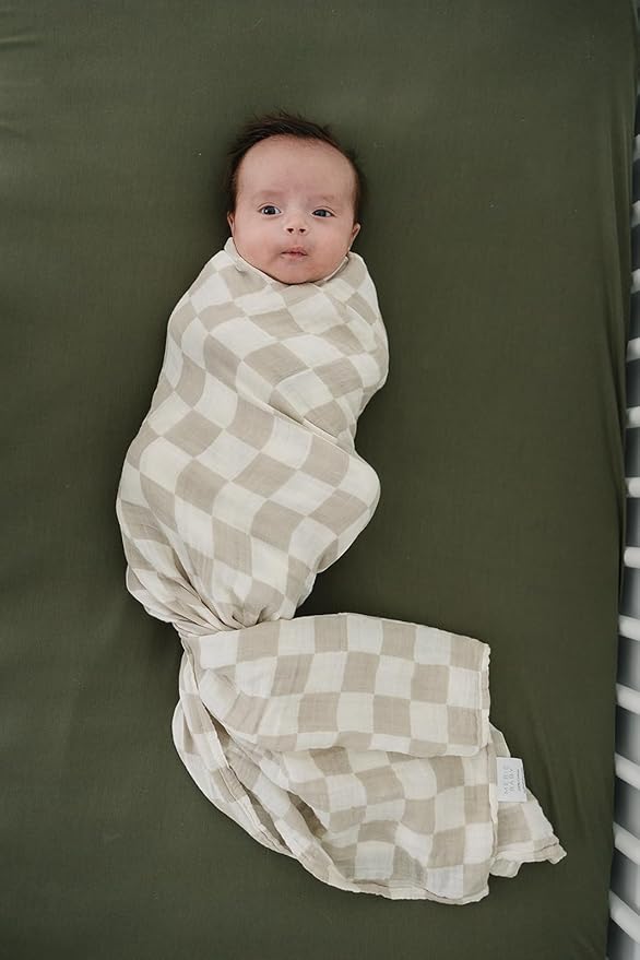 Mebie Baby Taupe Checkered Muslin Swaddle, Modern and Neutral Swaddle Blanket for Baby Girl or Boy, Soft Baby Blankets, Newborn Swaddle Blanket, 0-3 Month, Comfy Wrap, Baby Essentials & Gifts