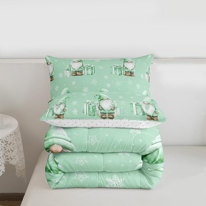 Feelyou Green Christmas Comforter Set All Season Scandinavian Christmas Santa Gnomes Bedding Set with 2 Pillow Cases Xmas Snowflake Kids Queen Bedclothes Bedroom Decor Breathable Soft