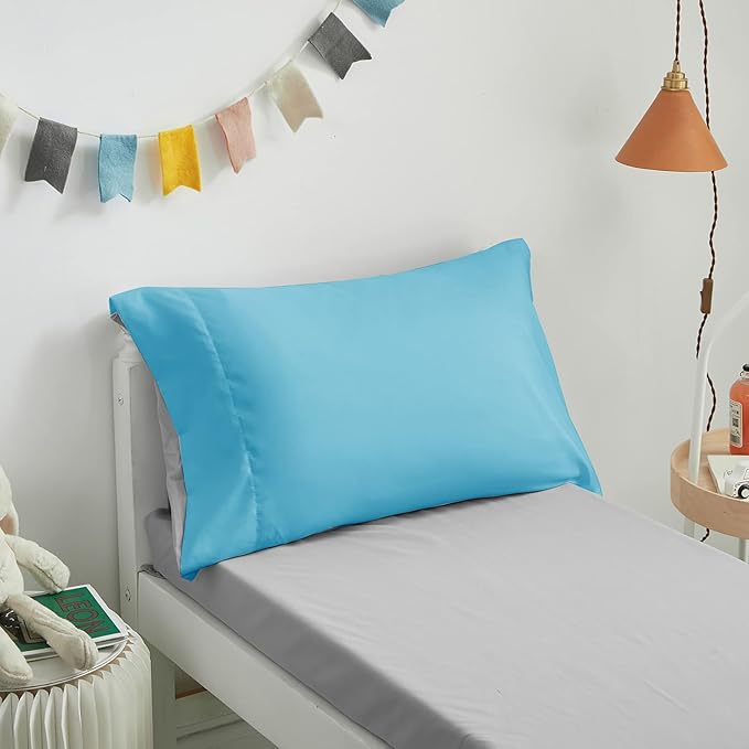 UOZZI BEDDING 4 Pieces Toddler Bedding Set Ultra Soft and Breathable Toddler Sheet Set - Includes Comforter, Flat Sheet, Fitted Sheet and Pillowcase - Blue & Gray