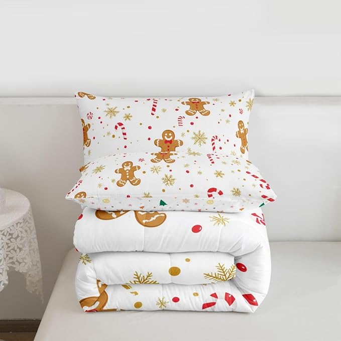 Feelyou Cute Gingerbread Man Comforter Set Toddler Candy Cane Bedding Set for Kids Boys Girls Golden Snowflake Duvet Quilt Christmas Pattern Bedroom Decor Festive Design 2 Pcs with 1 Pillow Cases