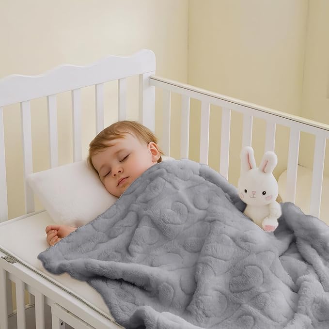 Soft Cozy Fleece Baby Blanket Heart Checkered Pattern Fluffy Plush Receiving Blanket for Newborn Infant Toddler, Warm Crib Stroller Blanket for Boys Girls 30"x40", Light Grey
