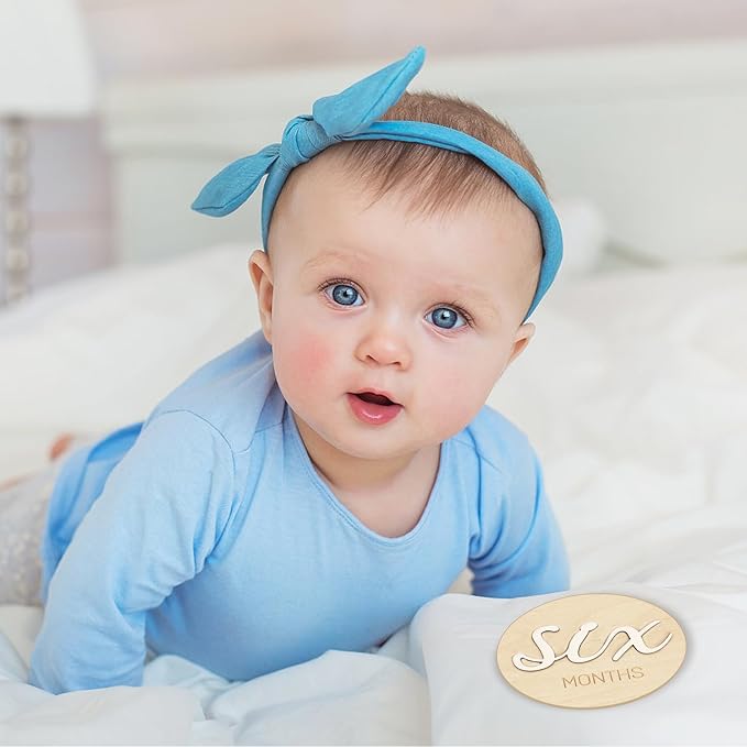 Baby Monthly Milestone Marker Discs - Wooden 3D Double-Sided Baby Announcement Sign, Gender Neutral Announcement Cards for Newborn Boys and Girls 1-12 Months Photography Props