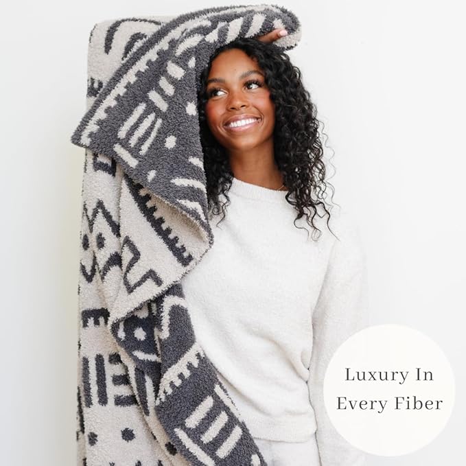 SARANONI Throw Blanket | Breathable Double Layer Soft, Plush Decorative Comfy Blankets for Couch or Bed | Cream and Black, Mudcloth - 50” x 60”
