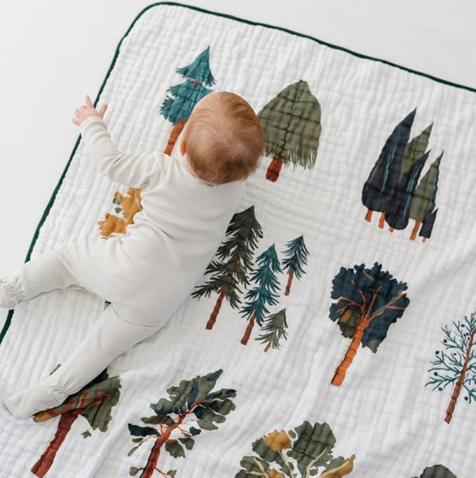 CLEMENTINE KIDS Forest Trees Quilt, 47 x 47 inches, Cotton Muslin, Green