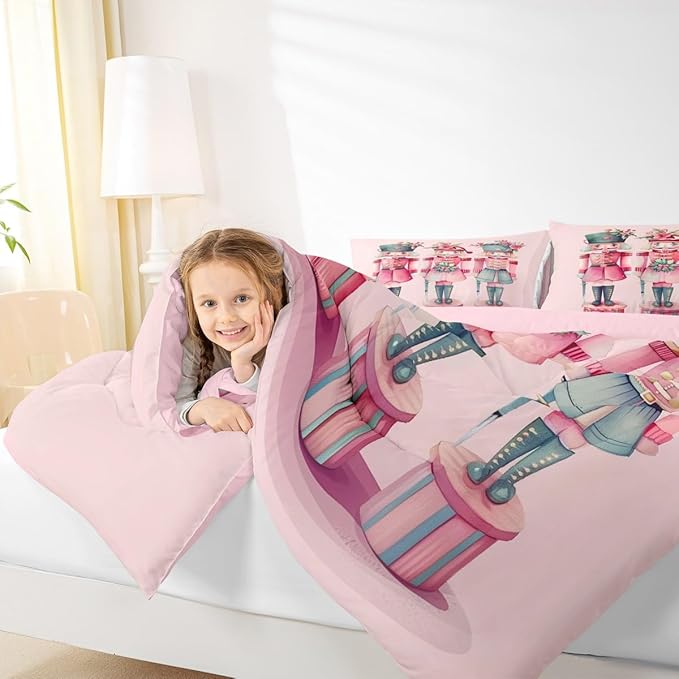 Feelyou Christmas Decorations Nutcrackers Kids Comforter Set Full Size Pink Christmas Bedding Set Funny Nutcracker Duvet Quilt for Kids Boys Girls Bedroom Berries Printed Decor Kawaii Soft Breathable