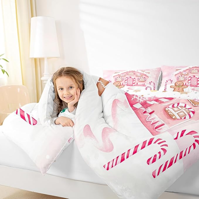 Feelyou Gingerbread Man Comforter Set Toddler Size Gingerbread House Bedding Set for Kids Boys Girls Candy Canes Duvet Quilt Pink Christmas Scheme Bedroom Decor Snowflake 2 Pcs with 1 Pillow Cases