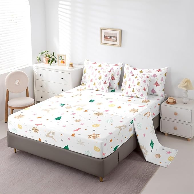 Erosebridal Merry Christmas Bedding Set King Cartoon Pink Christmas Comforter Set 7 Piece Kids Cute Xmas Tree Bed in A Bag for Adults Winter New Year Gift Quilt with Flat Fitted Sheet