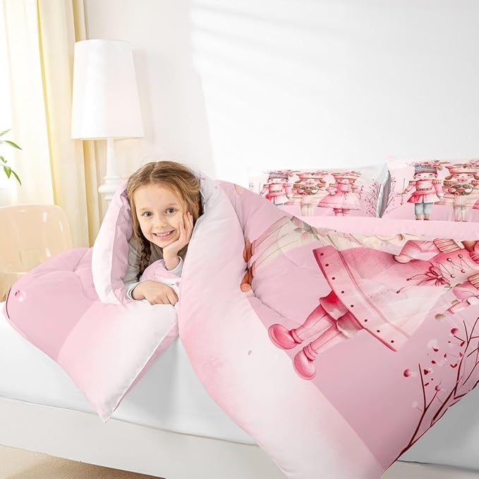 Feelyou Christmas Decor Nutcrackers Bedding Set Soft for Boys Girls, Pink Christmas Comforter Set Queen Size Pink Nutcrackers Duvet Quilt Berries Printed Room Decor Kawaii 3 Pcs with 2 Pillow Cases