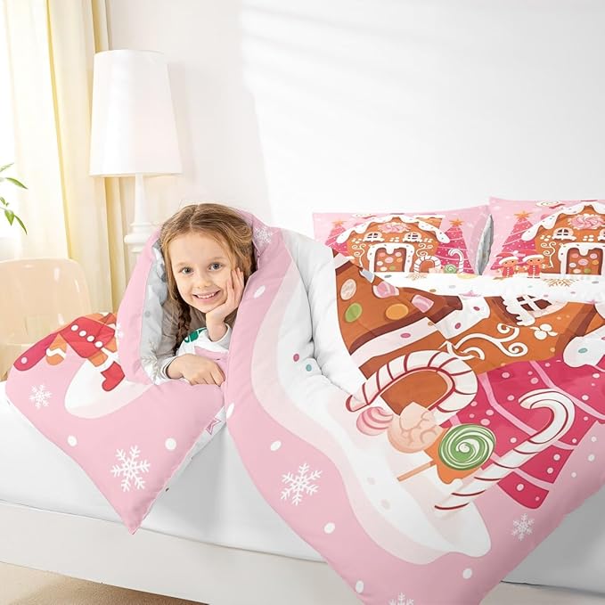 jejeloiu Kids Christmas Theme Comforter Set Full Size Cute Gingerbread Man Bedding Set for Boys Girls Teens Pink Xmas Tree Candy House Winter Snowflake New Year Duvet Quilt Room Decor