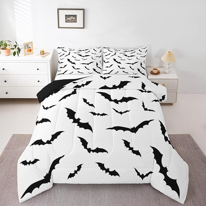 Erosebridal Halloween Bats Bedding Set White Black Spooky Comforter Set Toddler Size,Horror Flying Bats Quilt for Kids Boys Girls Adults Gothic Mysterious Wild Animal Duvet Insert,Spooky Home Decor