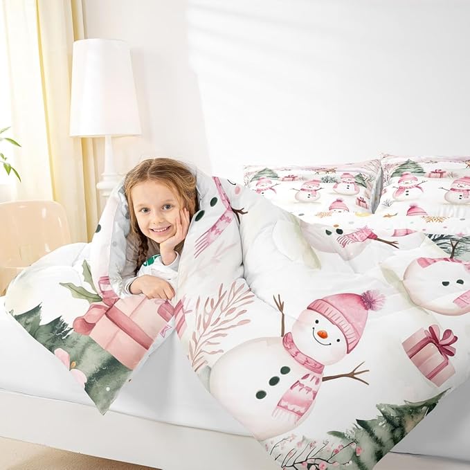 Manfei Merry Christmas Comforter Set King Size,Cute Snowman Pine Trees Deer Bedding Set 3pcs,New Year Theme Down Comforter for All Season,Kids Boys Girls Room Decor,2 Pillowcases,No Sheets