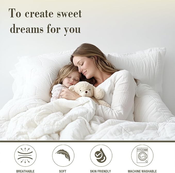 Feelyou Christmas Bedding Set for Kids Boys Girls King Size Cute Santa Claus Comforter Set Ultra Soft Comforter Xmas Tree Duvet Quilt Bedroom Decor Berries Pattern Printed Quilt