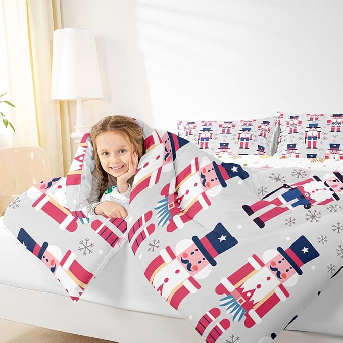Feelyou Cute Nutcracker Comforter Set King Size Christmas Ornaments Bedding Set for Kids Boys Girls Xmas Snowflake Duvet Quilt Soldier Bedroom Decor Kawaii Microfiber 3 Pcs with 2 Pillow Cases