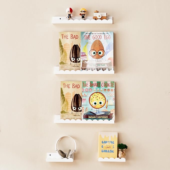Nursery Book Shelves, 5-Pack Wood Floating Book Shelves for Wall,16.5 Inch Scalloped Wall Shelves, Kids Bookshelf for Bedroom,Bathroom,Kitchen,Kids, Toddler Room, Toy and Nursery Decor Storage(White)