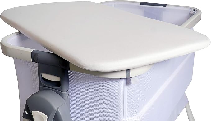 Venice Child California Dreaming Bedside Crib Bassinet w/Travel Case, Bamboo Bassinet Sheet, Removable Bamboo Compressed Cotton Mattress, Height Adjustable, Easy Clean - White