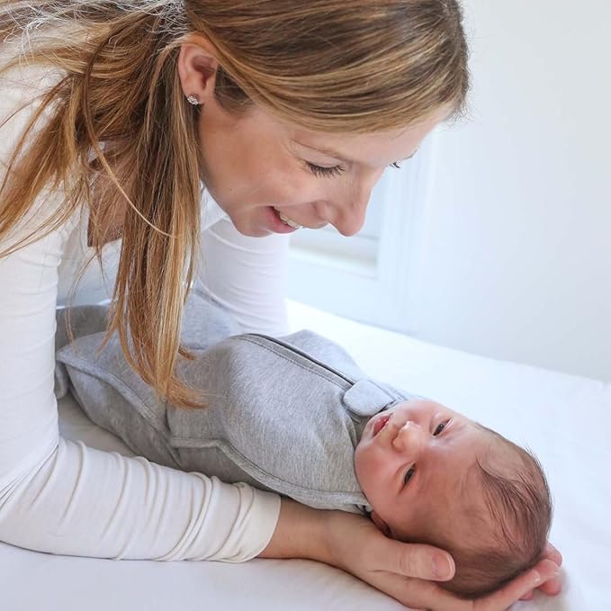 Woombie The Original Baby Swaddle Blanket, Avocado, 5-13 lbs