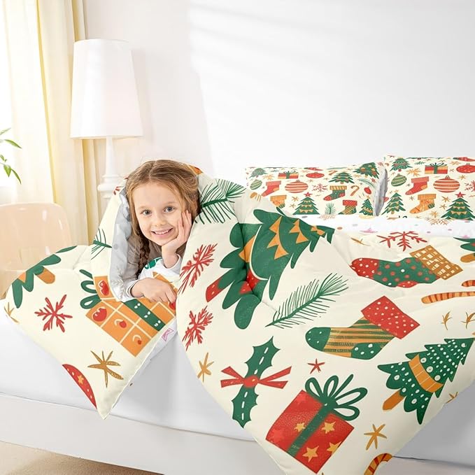 Feelyou Christmas Comforter Set All Season Xmas Tree Bedding Set with 2 Pillow Cases New Year Gift Microfiber Kids Full Bedclothes Christmas Stockings Bedroom Decor Duvet Quilt Breathable Soft