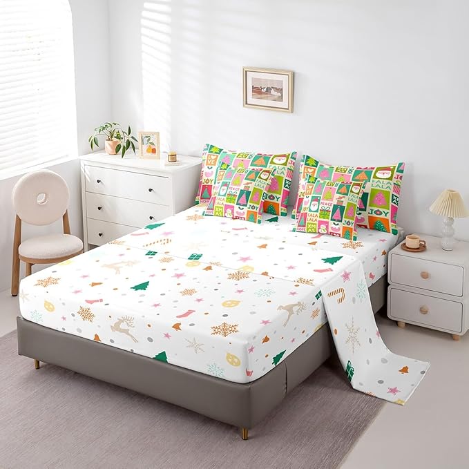 Feelyou Christmas Bed Set Snowman Christmas Tree Print Kawaii Comforter Set with Sheets Xmas Santa Claus Bed in a Bag for Kids Girls New Year Theme Bedding Set Bedroom Collection King Size