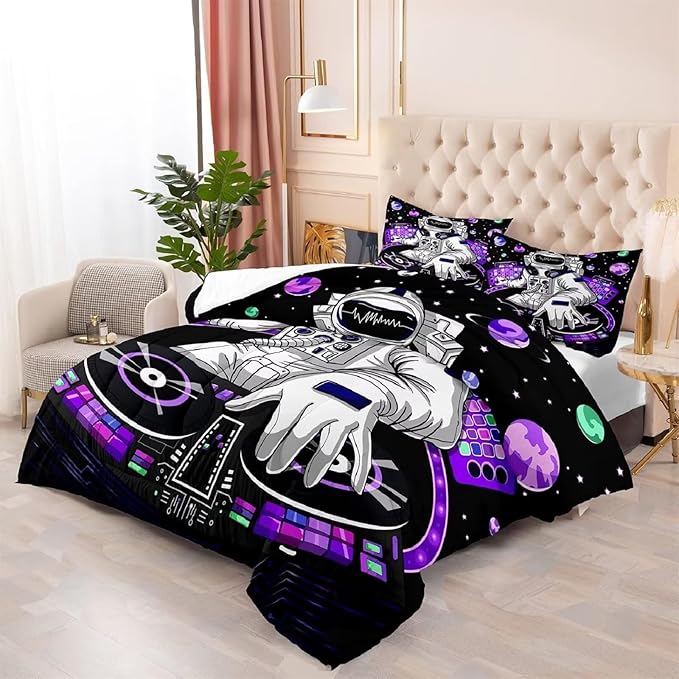 kxry Space Astronaut Galaxy Comforter Sets Queen Size Outer Space Themed Bedroom Decor Bedding Sets Black and Purple Bedding Quilt for Kids Teen Girls 1 Comforter+ 2 Pillowcases