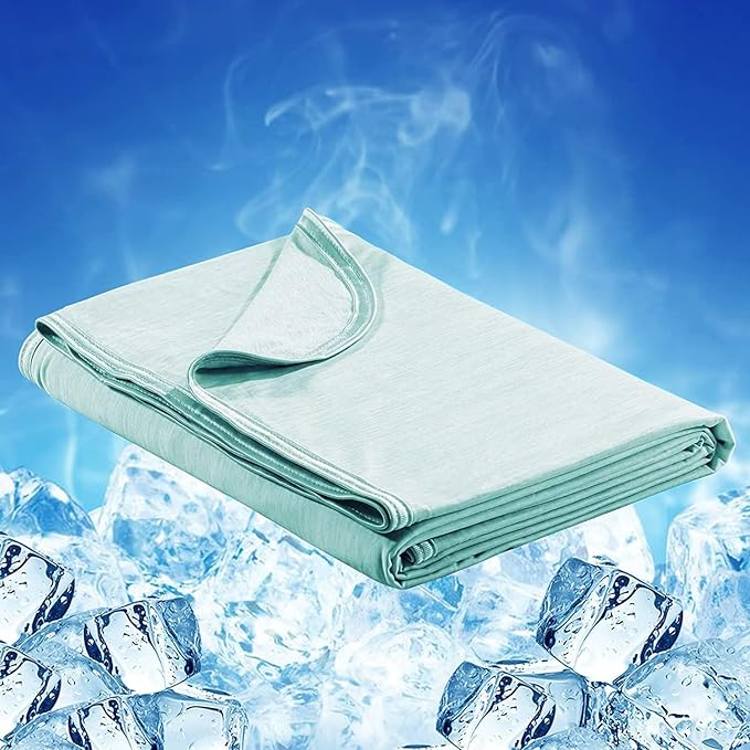 LUXEAR Cooling Blanket Keep Cool in Hot Summer, 51 X 67in Twin or Baby Size Blanket for Adults, Children,Japanese Q-Max >0.5 Technology Arc-Chill Cooling Fiber, Breathable Comfortable All-Season-Green