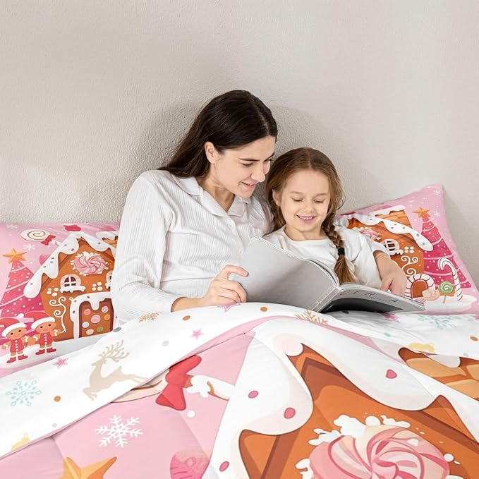 jejeloiu Kids Christmas Theme Comforter Set Twin Size Cute Gingerbread Man Bedding Set for Boys Girls Teens Pink Xmas Tree Candy House Winter Snowflake New Year Duvet Quilt Room Decor