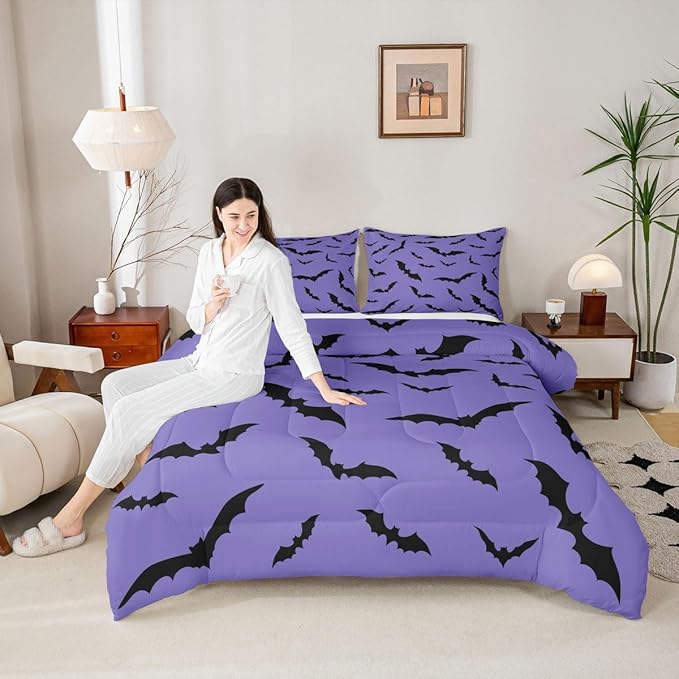 Erosebridal Purple Halloween Bedding Set Spooky Bats Comforter Set Queen,Horror Halloween Decorations Quilt for Kids Boys Girls Adults Gothic Flying Bat Silhouette Duvet Insert,Goth Bedroom Decor