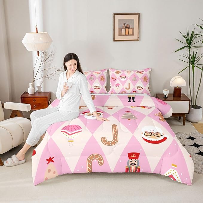 Feelyou Pink Christmas Kids Comforter Set Queen Size Santa Claus Bedding Set Xmas Tree Nutcracker soldier Duvet Quilt for Kids Boys Girls Bedroom Gingerbread Man Decor Microfiber Ultra Soft Breathable