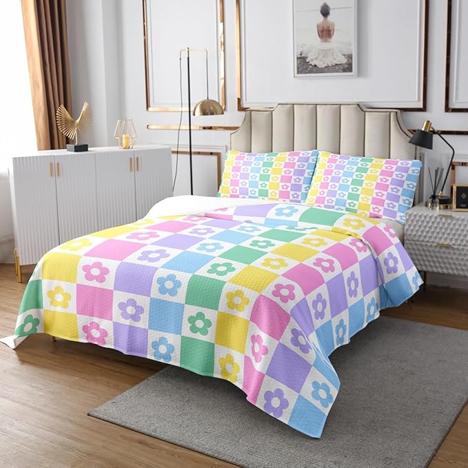 Manfei Kawaii Daisy Flowers Kids Bedspread Twin Size,Colorful Geometric Grids Checkerboard Coverlet Set,Girls Women Room Decor,Cartoon Groovy Floral Quilted Coverlet,Chic Bedding Quilt,1 Pillowcase