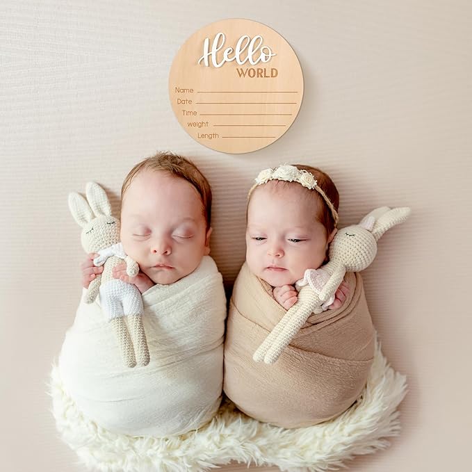 Wooden Hello World Newborn Sign - 5.9 Inch Birth Announcement Plaque for Photo Props, Baby Shower, Hospital Nursery