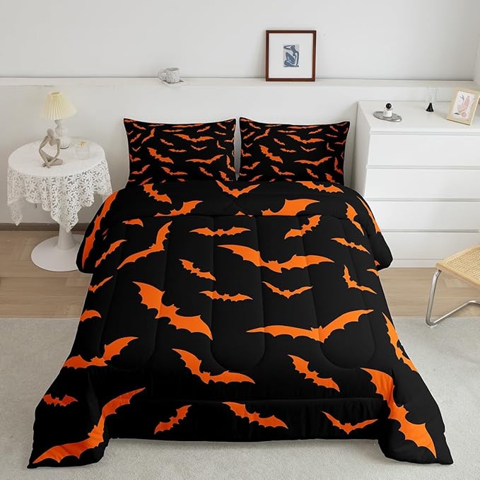 Erosebridal Happy Halloween Quilt Queen Size for Kids Boys Bats Animal Silhouette Comforter Set Orange Bats Animal Bedding Set Gothic Spooky Down Comforter with 2 Pillow Cases