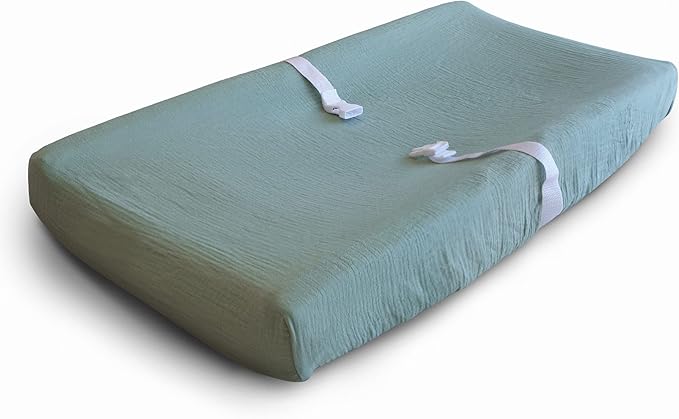 mushie Extra Soft Muslin Fitted Changing Pad Cover (Roman Green)