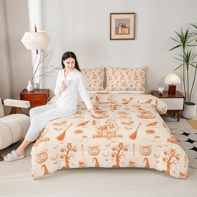 Erosebridal Halloween Bedding Set Orange Pumpkin Bat Comforter Set Toddler Size,Vintage Halloween Decor Quilt for Kids Boys Girls Adults Happy Festival Themed Duvet Insert