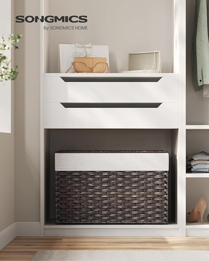 SONGMICS Storage Basket with Lid, 27.7 Gallon (105L) Storage Bin, Woven Blanket Storage Basket with Handles, Foldable, Removable Liner, Metal Frame, for Bedroom, Laundry Room, Brown URST066K01