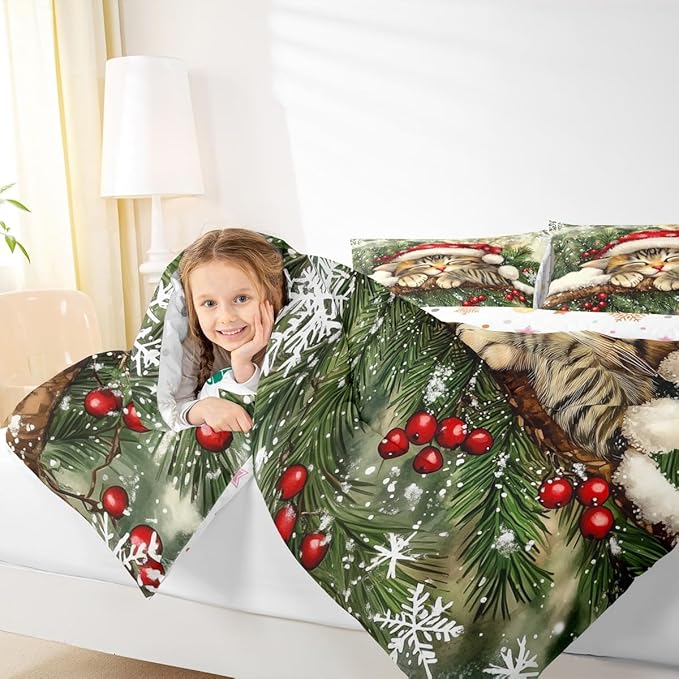 Xmas Cat Kids Comforter Set Full Size,Snowflake Holly Berry Winter Bedding Set,Girls Boys Room Decor,Christmas Poinsettia Animal Quilt Comforter,Green Yellow Duvet Set Bedroom Quilt Set,2 Pillowcases