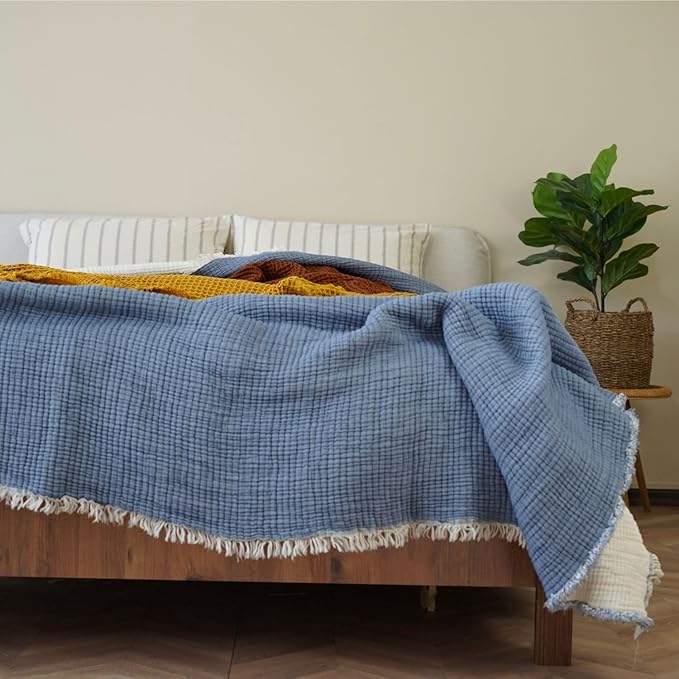 Christmas Muslin Comforter – Cotton Muslin Blanket with Soft Fiber Filling, Breathable & Cozy Muslin Throw Blanket, Reversible Holiday Quilt (Dusty Blue, Queen (U.S. Standard))