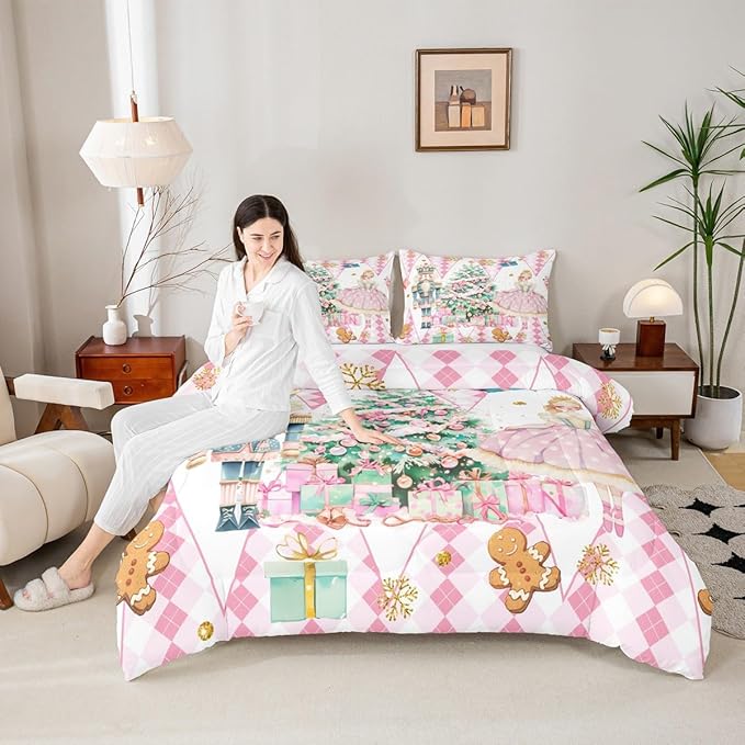 jejeloiu Christmas Nutcracker Comforter Set Full Size Gingerbread Man Bedding Set for Kids Boys Girls Xmas Tree Duvet Quilt White Pink Bedroom Decor