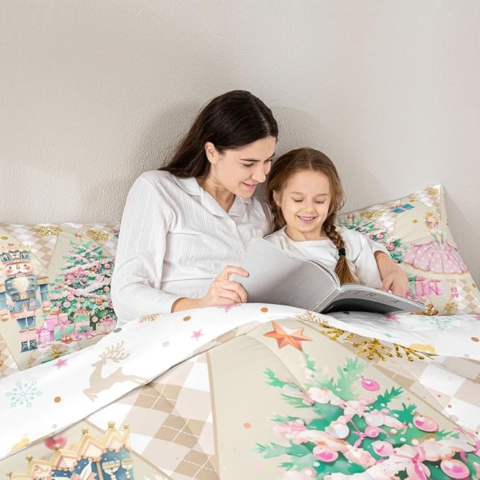 jejeloiu Christmas Nutcracker Comforter Set Toddler Size Gingerbread Man Bedding Set for Kids Boys Girls Xmas Tree Duvet Quilt Beige Bedroom Decor