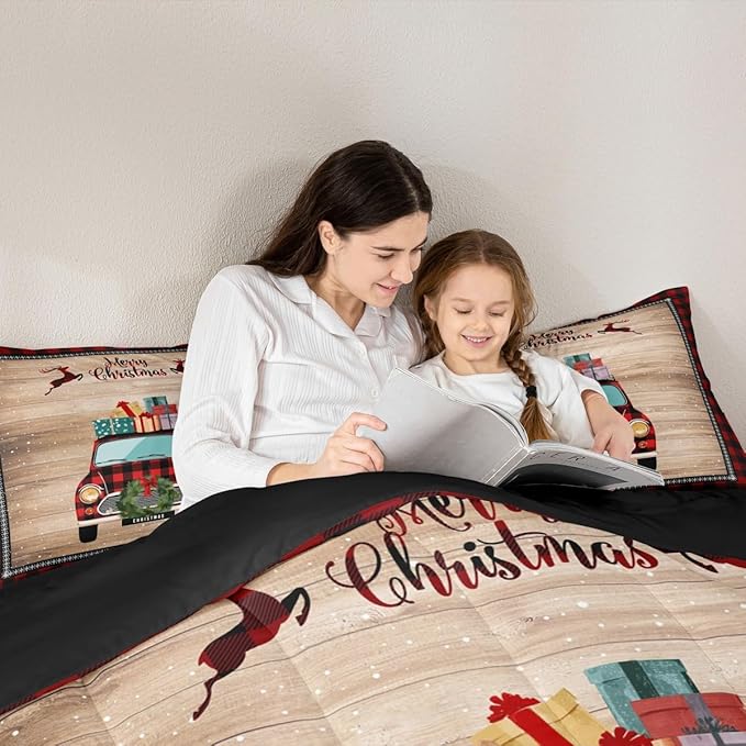 Snowflake Deer Red Plaid Comforter Set with 2 Pillowcases,Rustic Farmhouse Brown Wooden Super Soft Microfiber Bedding Set for Adults Teens,Christmas Plaid Truck Duvet Set for Room Decor,King