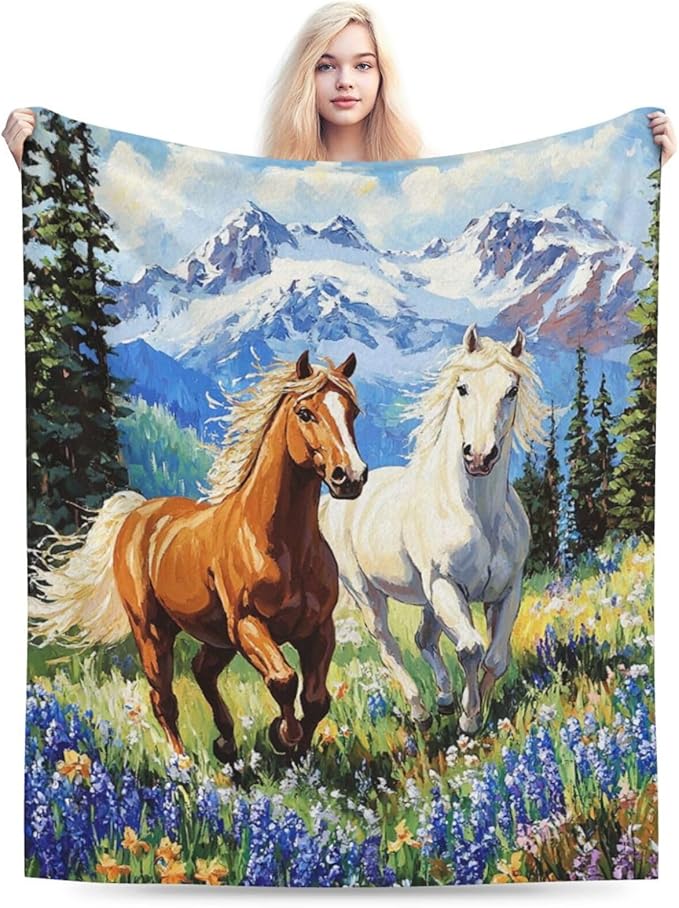 Horse Blanket Horses Decor Throw Blanket Super Soft Flannel Lightweight Fluffy Plush Fuzzy Fleece Animals Blanket Gifts for Horse Lover Girl Woman Boys Kids Adults Man for Bed Sofa 40"X50"