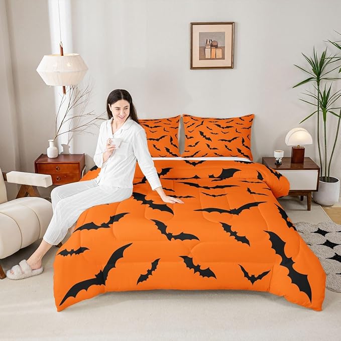Erosebridal Halloween Comforter Set Gothic Bats Bedding Set Twin Size,Spooky Silhouette Bat Quilt for Kids Boys Girls Adults Flying Mysterious Animals Down Comforter,Horror Spooky Home Decor