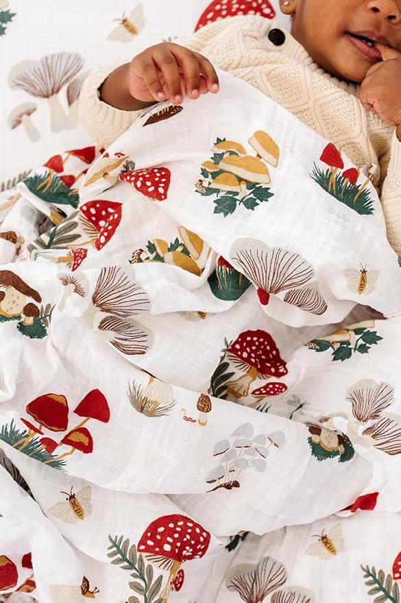 CLEMENTINE KIDS Muslin Infant Swaddles (Mushroom)