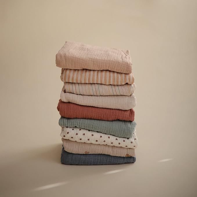 mushie Extra Soft Muslin Fitted Changing Pad Cover (Pale Taupe)