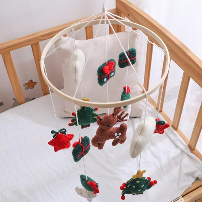 Baby Crib Mobile Christmas Deer Crib Hanging Toy Felt Xmas Tree Clouds Stars Baby Wind Chimes for Newborn Girls Boys