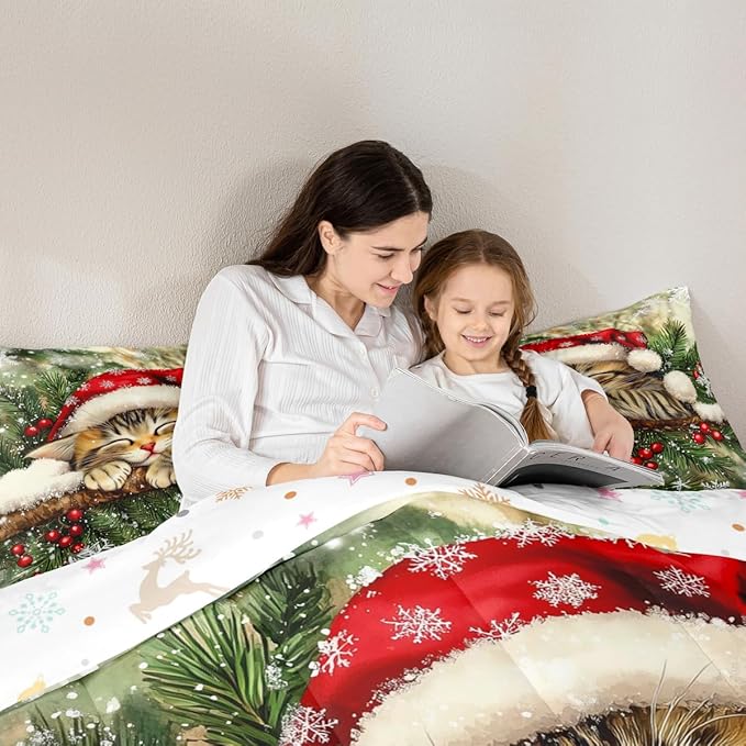 Xmas Cat Kids Bedding Set Queen Size,Snowflake Holly Berries Winter Comforter Set,Merry Christmas Poinsettia Animal Quilt Comforter,Green Yellow Bedroom Duvet Insert,2 Pillowcases