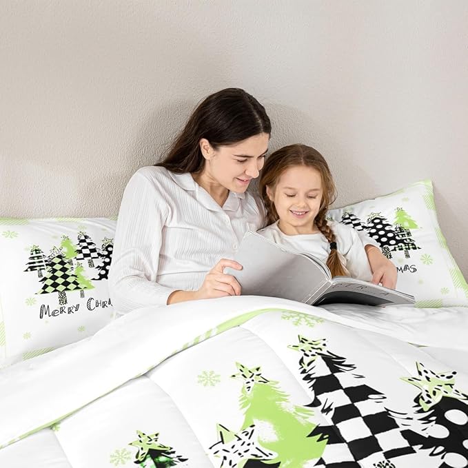 Manfei Xmas Trees Comforter Set Twin Size, Green Plaid Grid Snowflake Bedding Set 2pcs for Kids Girls Adults Bedroom Decor, Christmas Theme Down Comforter New Year Quilt Set with 1 Pillowcase