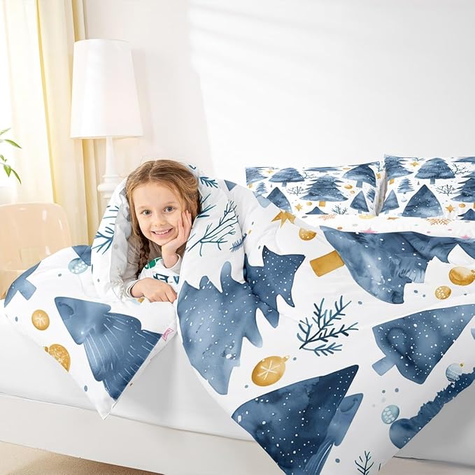 Feelyou Christmas Comforter Set All Season Xmas Tree Bedding Set with 2 Pillow Cases Watercolor Blue Microfiber Kids King Bedclothes Snowflake Bedroom Decor Duvet Quilt Breathable Soft Lightweight