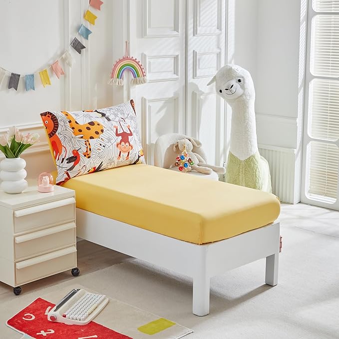 4 Pieces Toddler Bedding Set for Boys Girls - Cartoon Jungle Animals Print White Bed in a Bag - Colorful Comforter Set With Lion, Tiger, Monkey and Giraffe - Orange Yellow