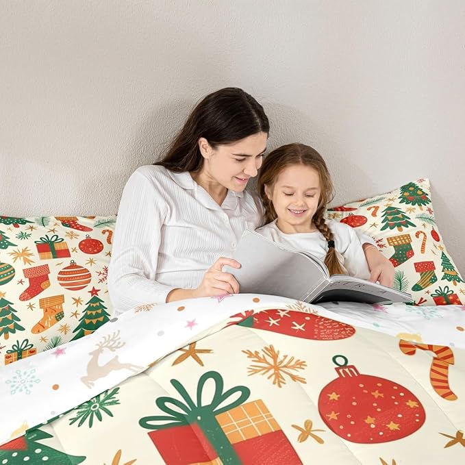 Feelyou Christmas Comforter Set All Season Xmas Tree Bedding Set with 2 Pillow Cases New Year Gift Microfiber Kids King Bedclothes Christmas Stockings Bedroom Decor Duvet Quilt Breathable Soft