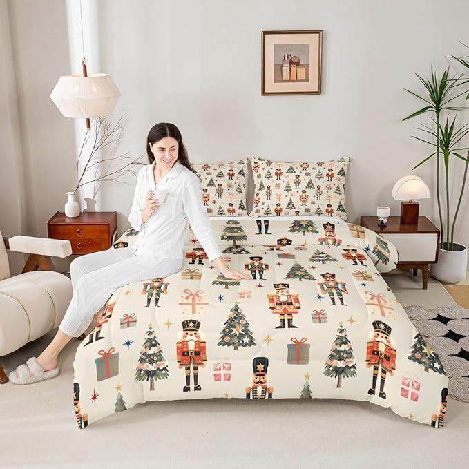 jejeloiu Xmas Nutcracker Comforter Set Twin Size Christmas Beige Bedding Set for Kids Boys Girls Cute Snowflakes Duvet Quilt Bedroom Decor